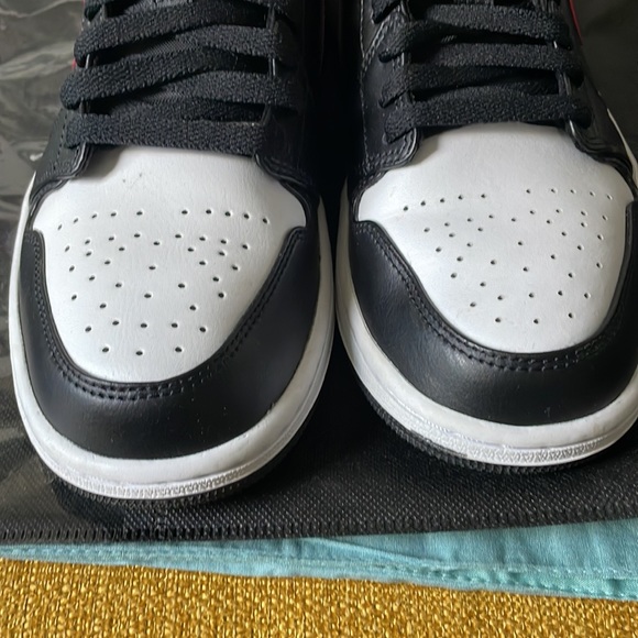 Nike Jordans Men Size 9 - Picture 6 of 12